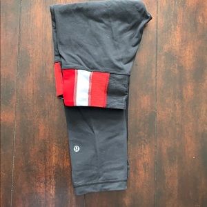 Gray Lululemon cropped wunder unders - mid rise